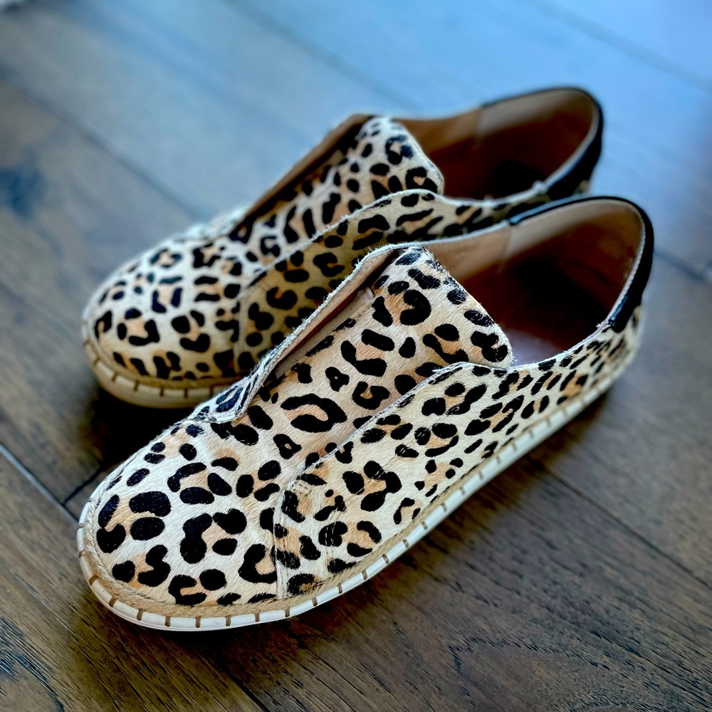 J/slides slip on shoes. Size 8. Leopard print